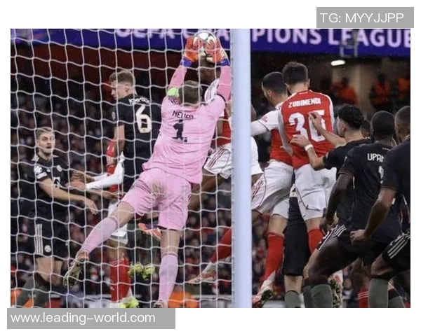 诺伊尔遭遇重伤赛季报销拜仁紧急求援德赫亚加盟救急